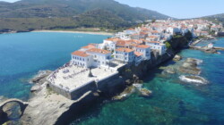 andros